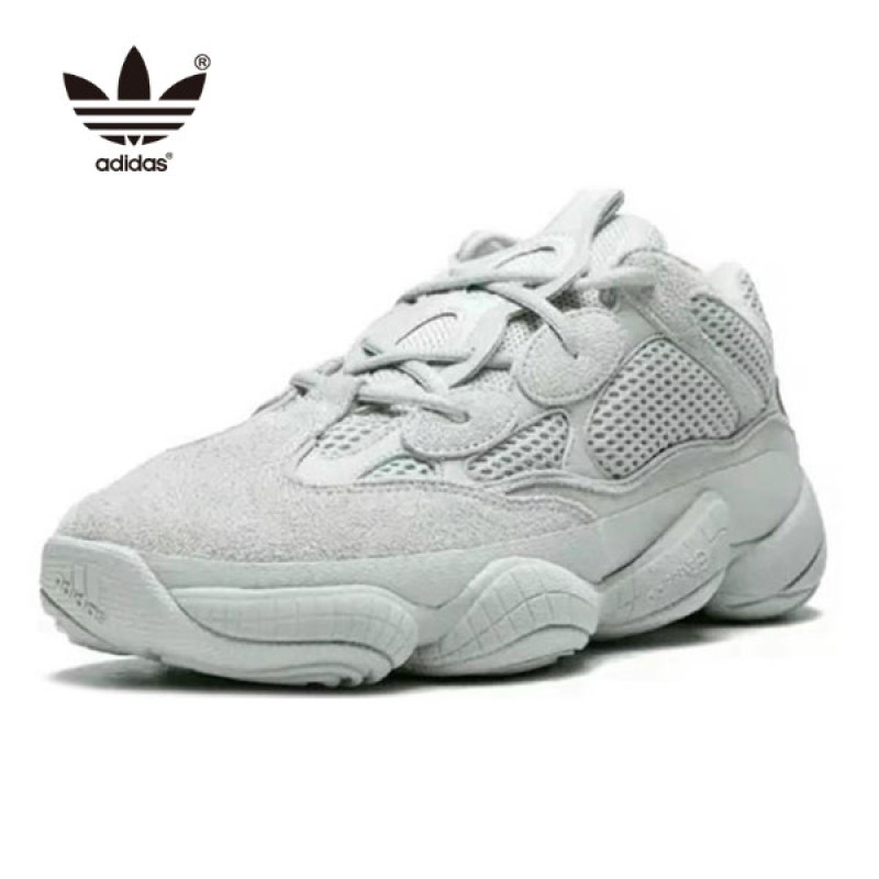 Yeezy 500 全面解析：經典復古設計再掀潮流熱度