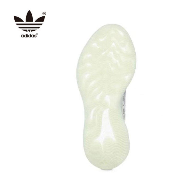 Yeezy運動鞋全攻略：380與450必買潮流款解析