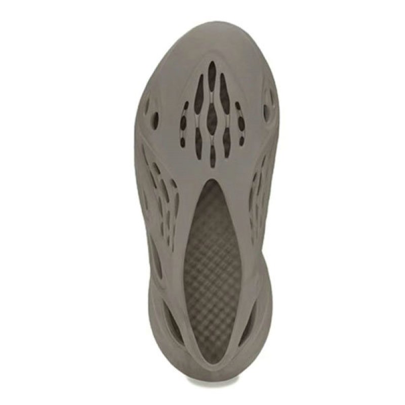 椰子鞋選購穿搭全攻略指南