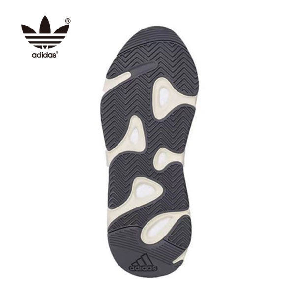 Yeezy Boost 700 Analog 灰白米白復古老爹鞋 EG7596