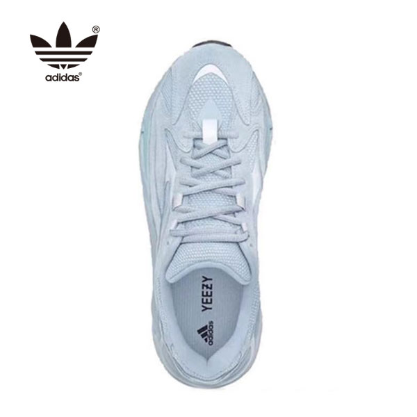 Yeezy 700 醫院藍 | 椰子 Boost 700 V2 Hospital Blue | FV8424