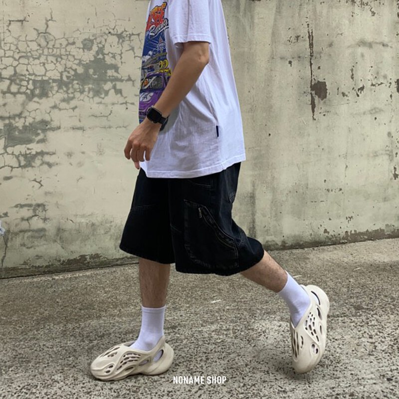 Yeezy Foam Runner Sand